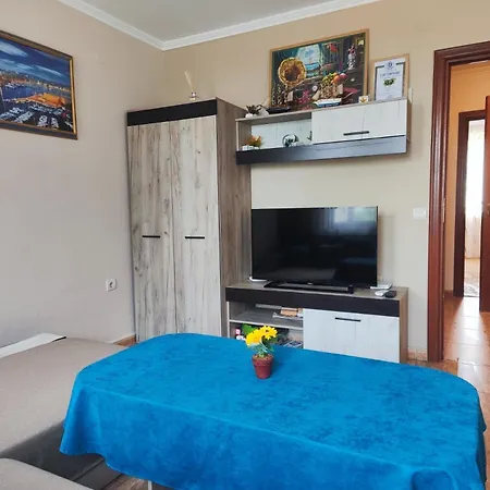 Jacky's - в влас Apartament