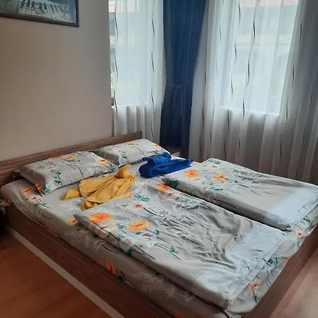 Jacky's - в влас * スヴェティ・ヴラス