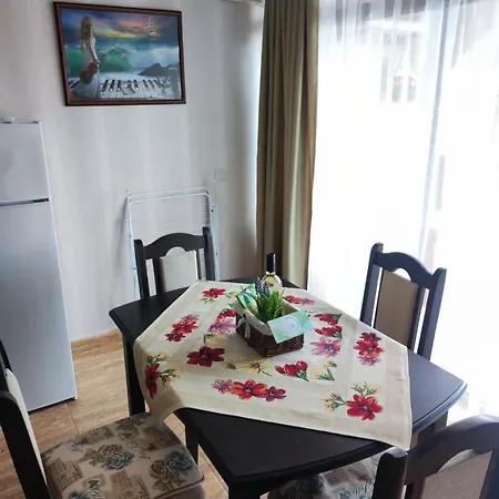 Apartment Jacky's - в влас