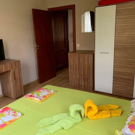 Jacky's - в влас